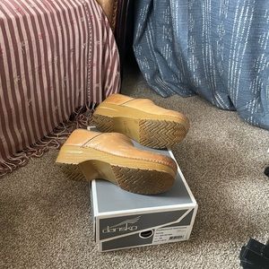 Dance co clogs distressed honey color